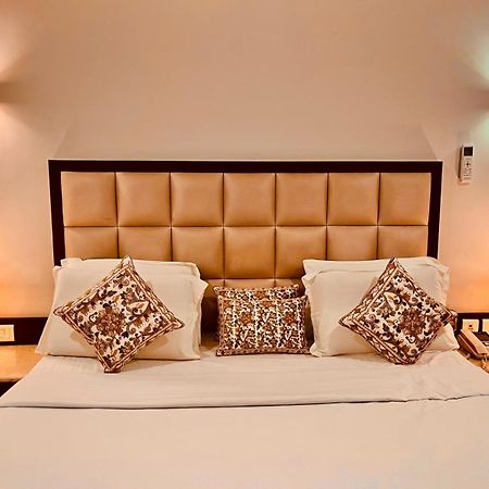 Hotel Bhoomivilas Agra  Exterior photo