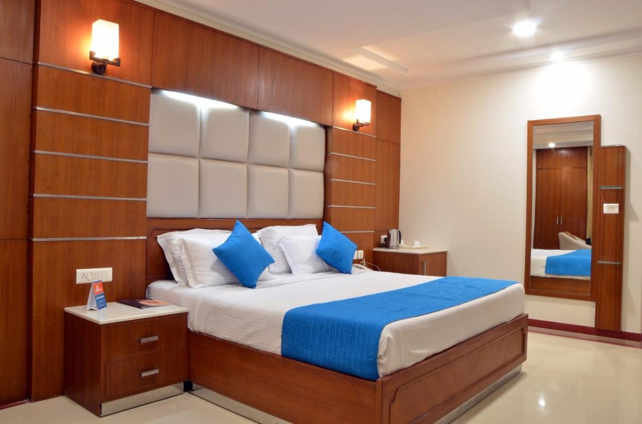 Hotel Bhoomivilas Agra  Exterior photo